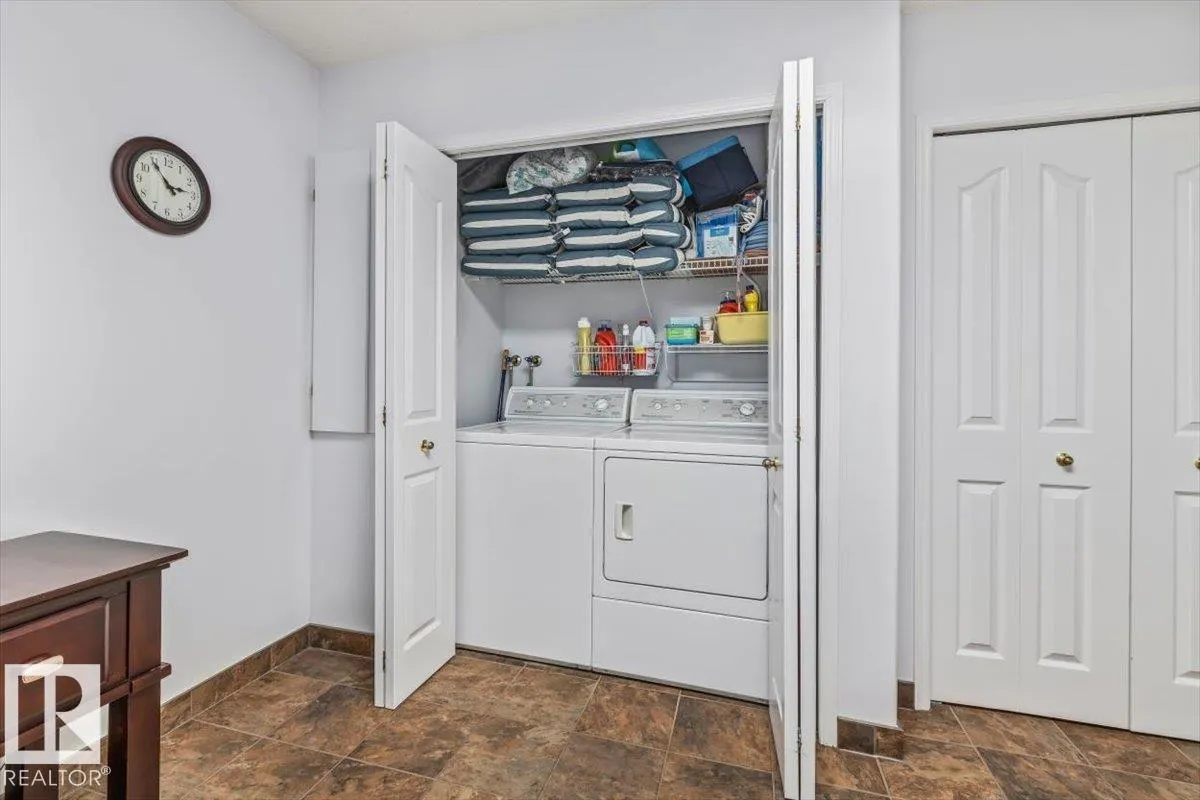#10 85 GERVAIS RD
