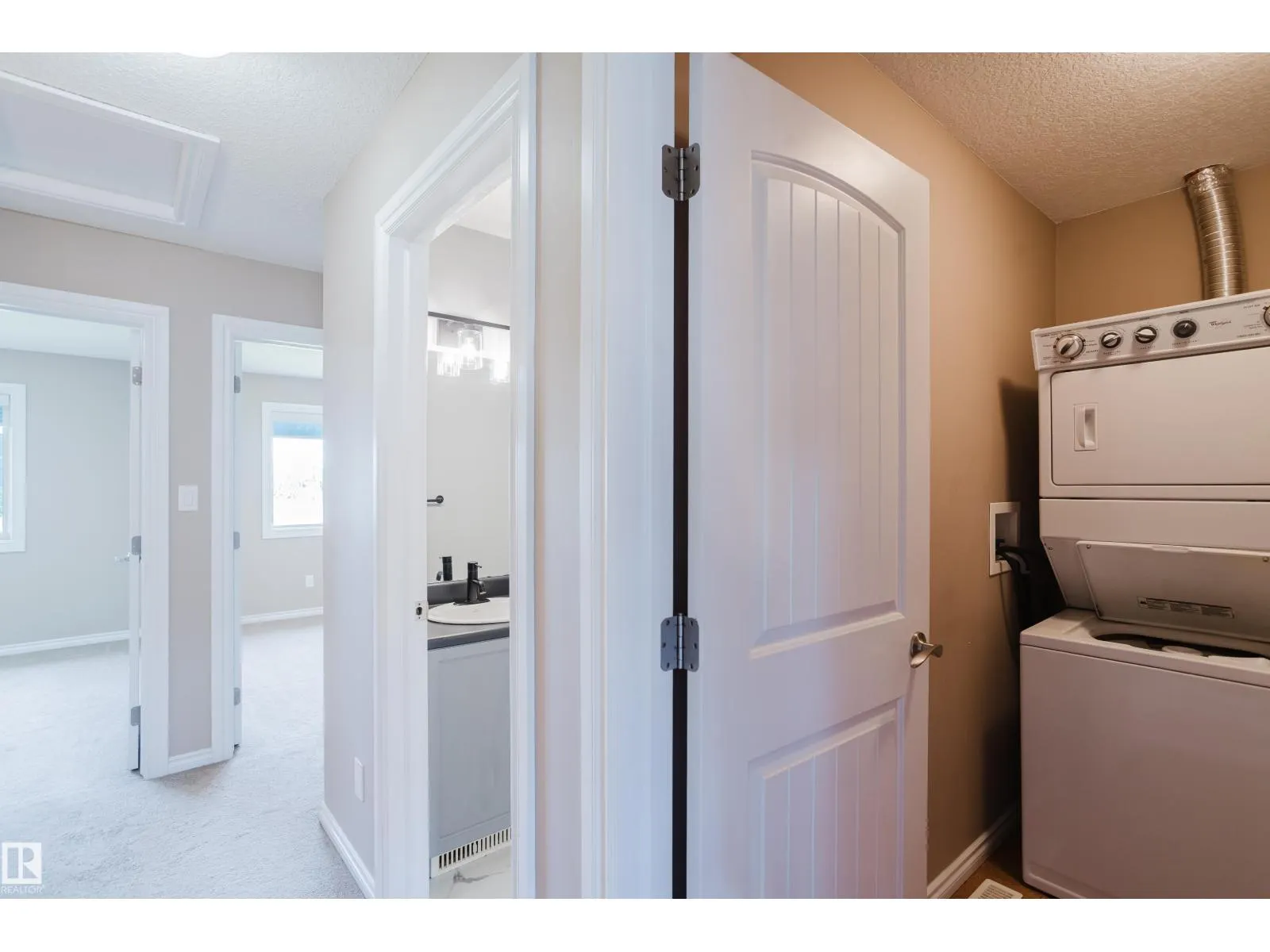 #106 5420 GRANT MACEWAN BV