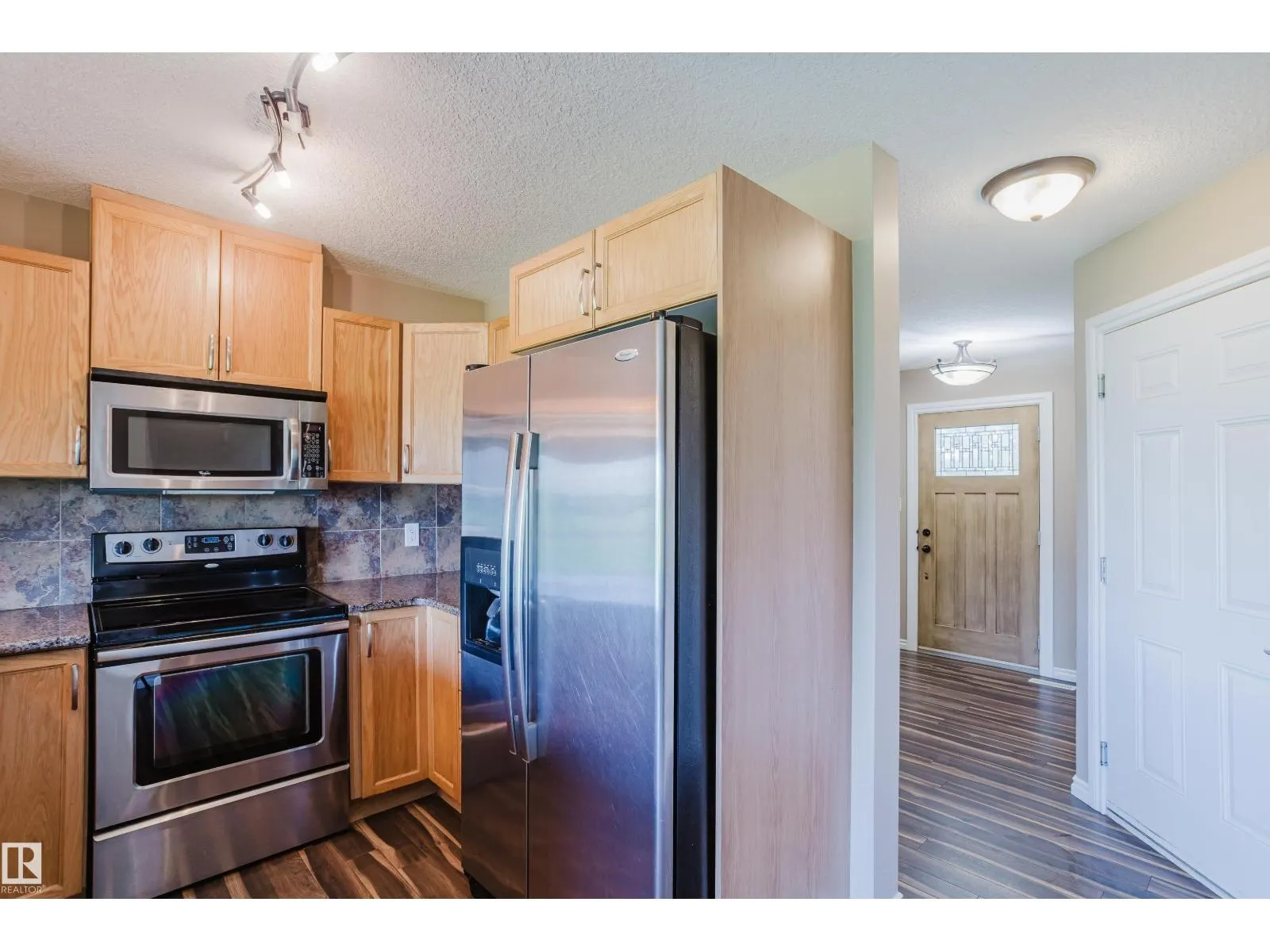 #106 5420 GRANT MACEWAN BV