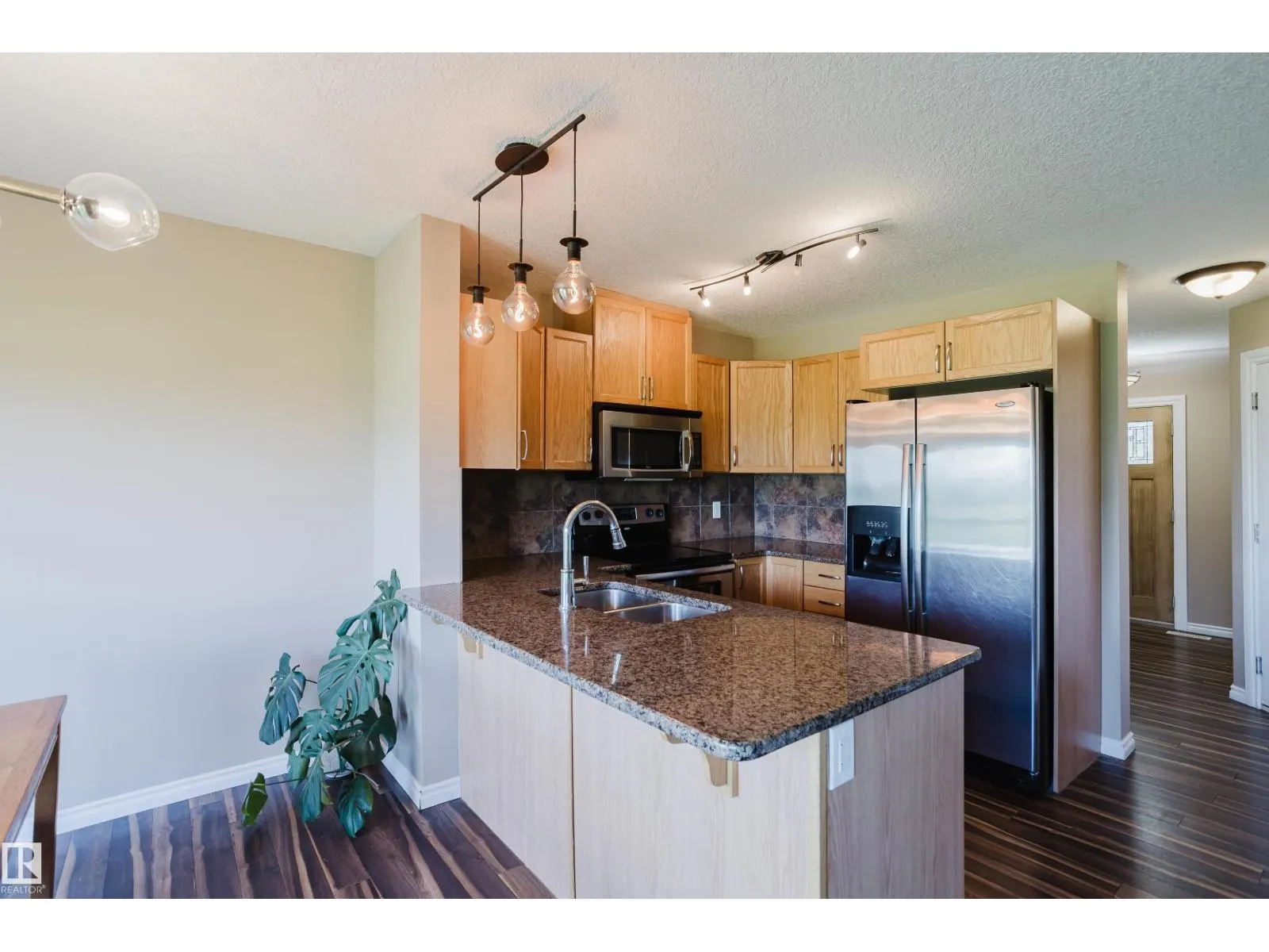 #106 5420 GRANT MACEWAN BV