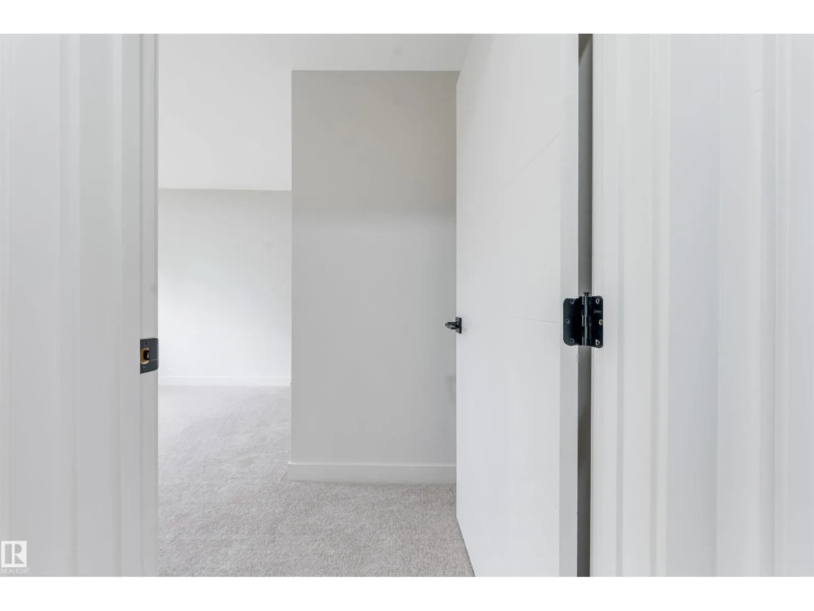 13309 89A ST NW