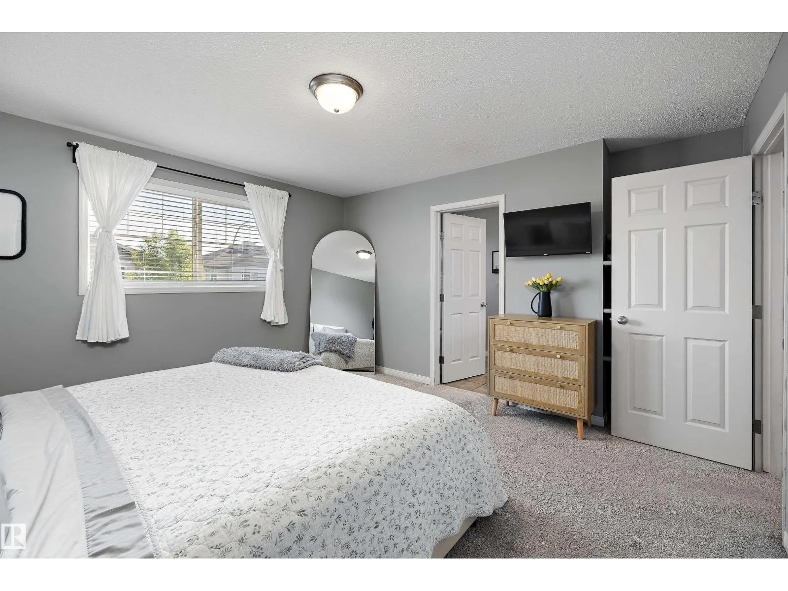 80 HARTWICK LD