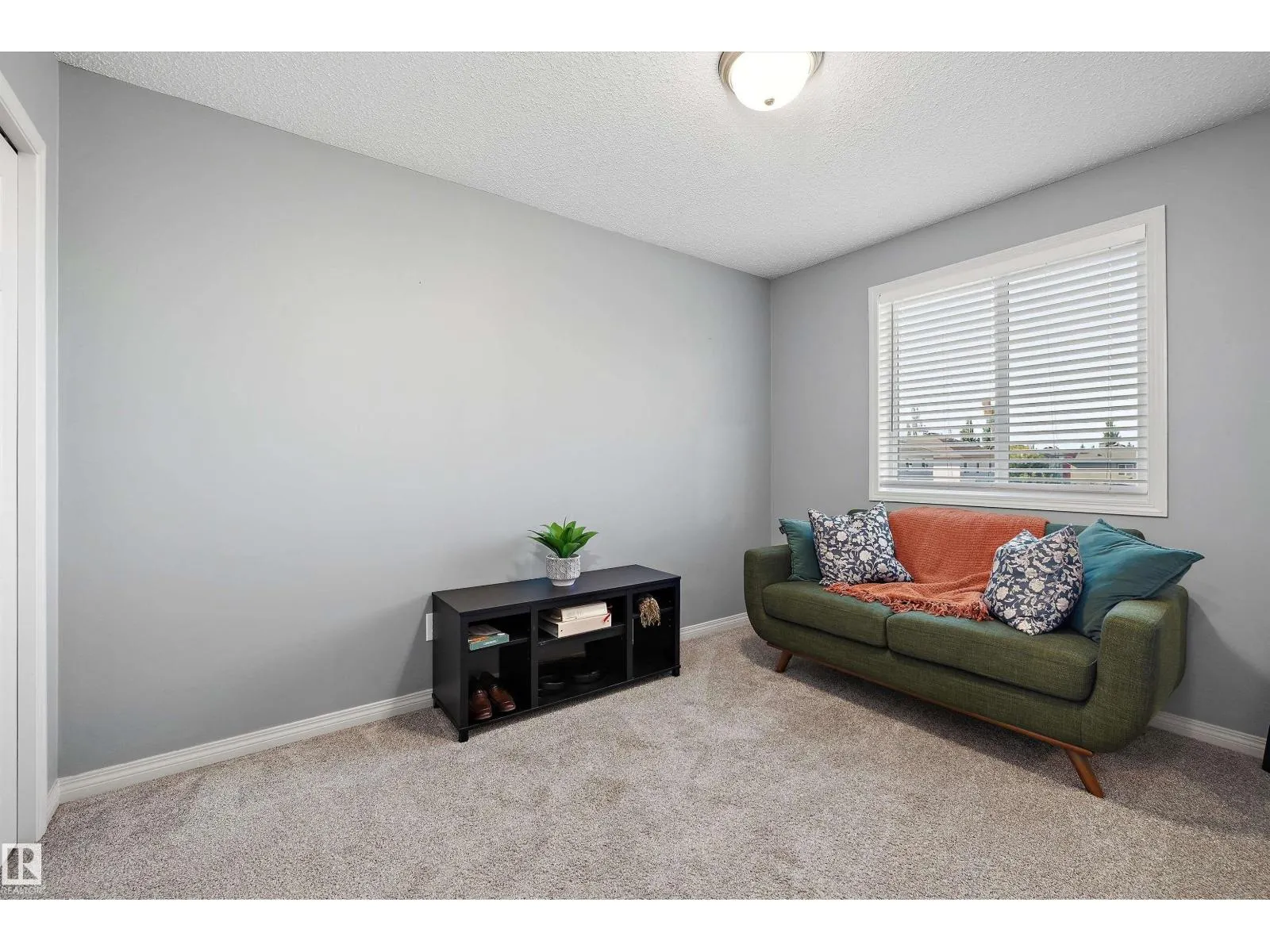 80 HARTWICK LD