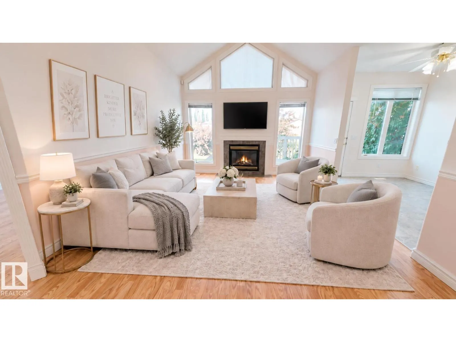 #323 Ravine Villas