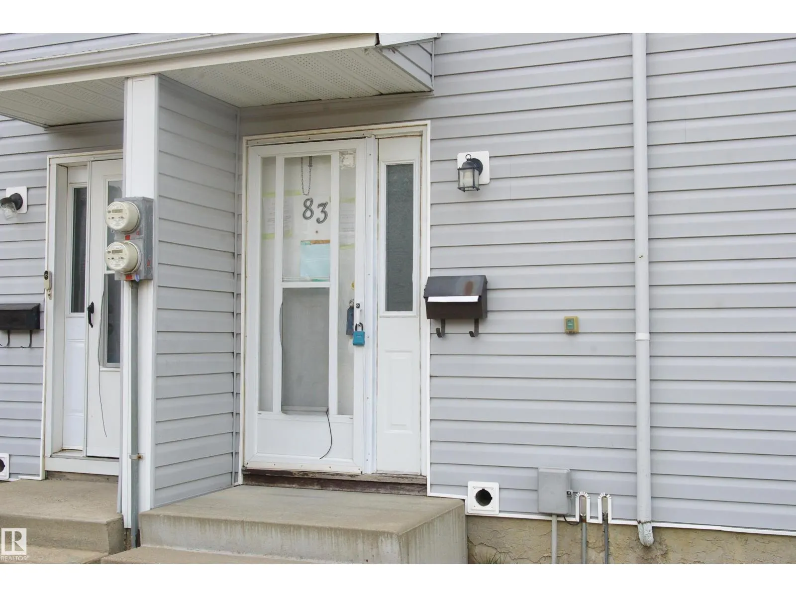 83 AMBERLY CO NW