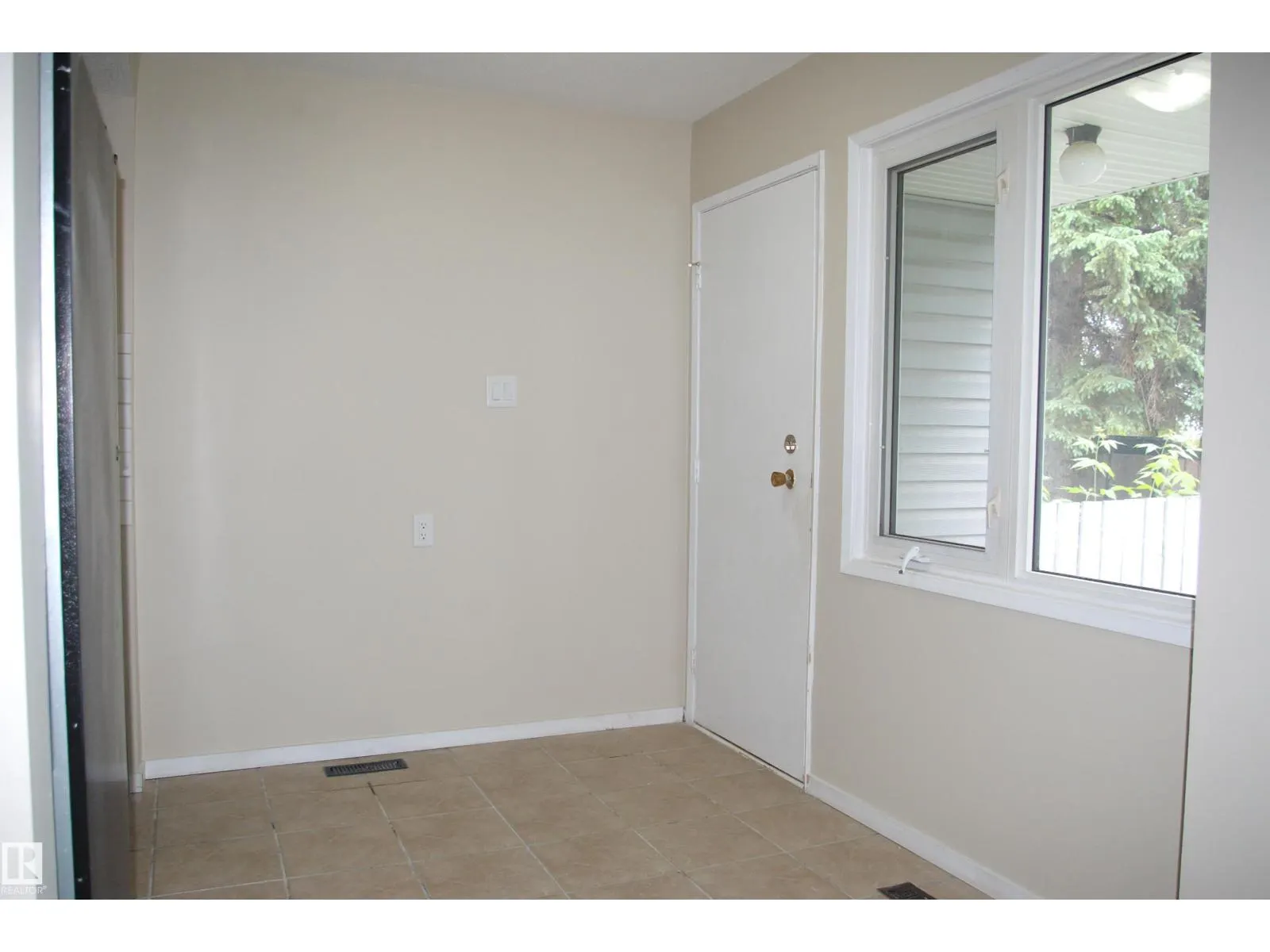 83 AMBERLY CO NW