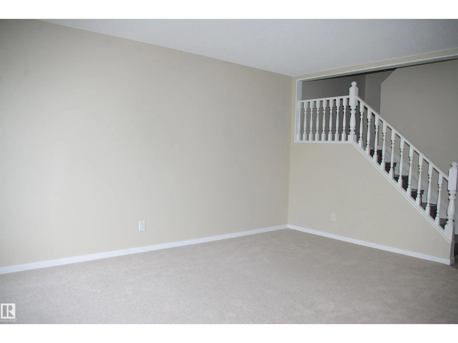 83 AMBERLY CO NW