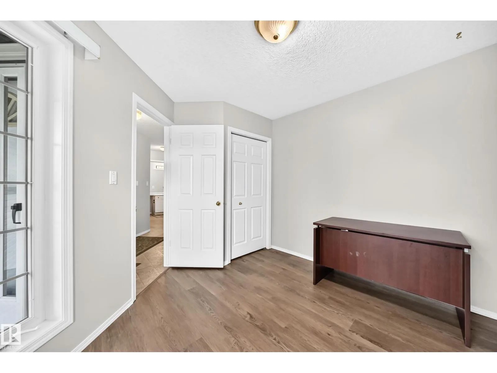 104 MAISONETTE VG