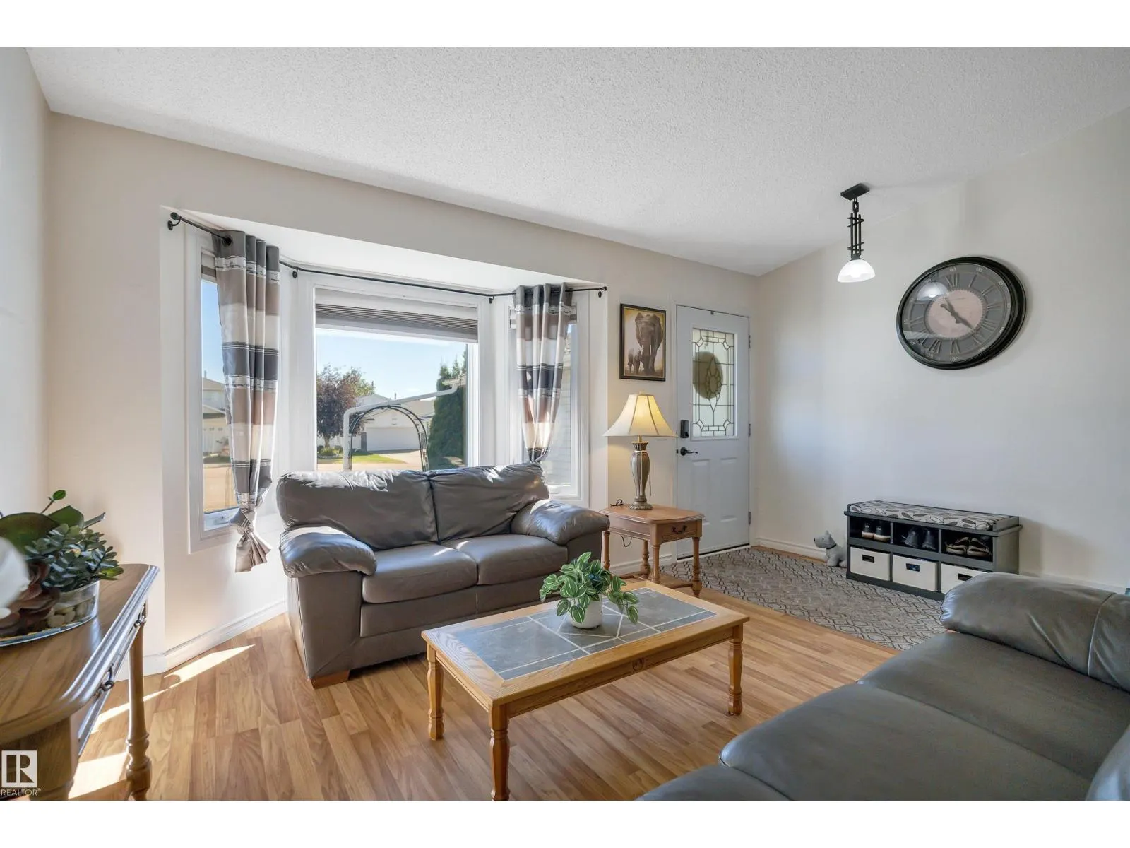 5735 152A AV NW