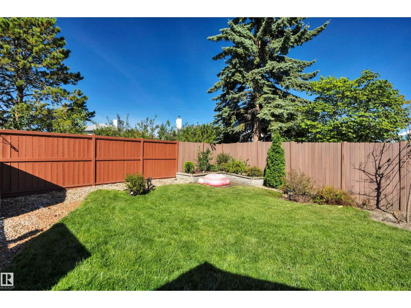 5735 152A AV NW