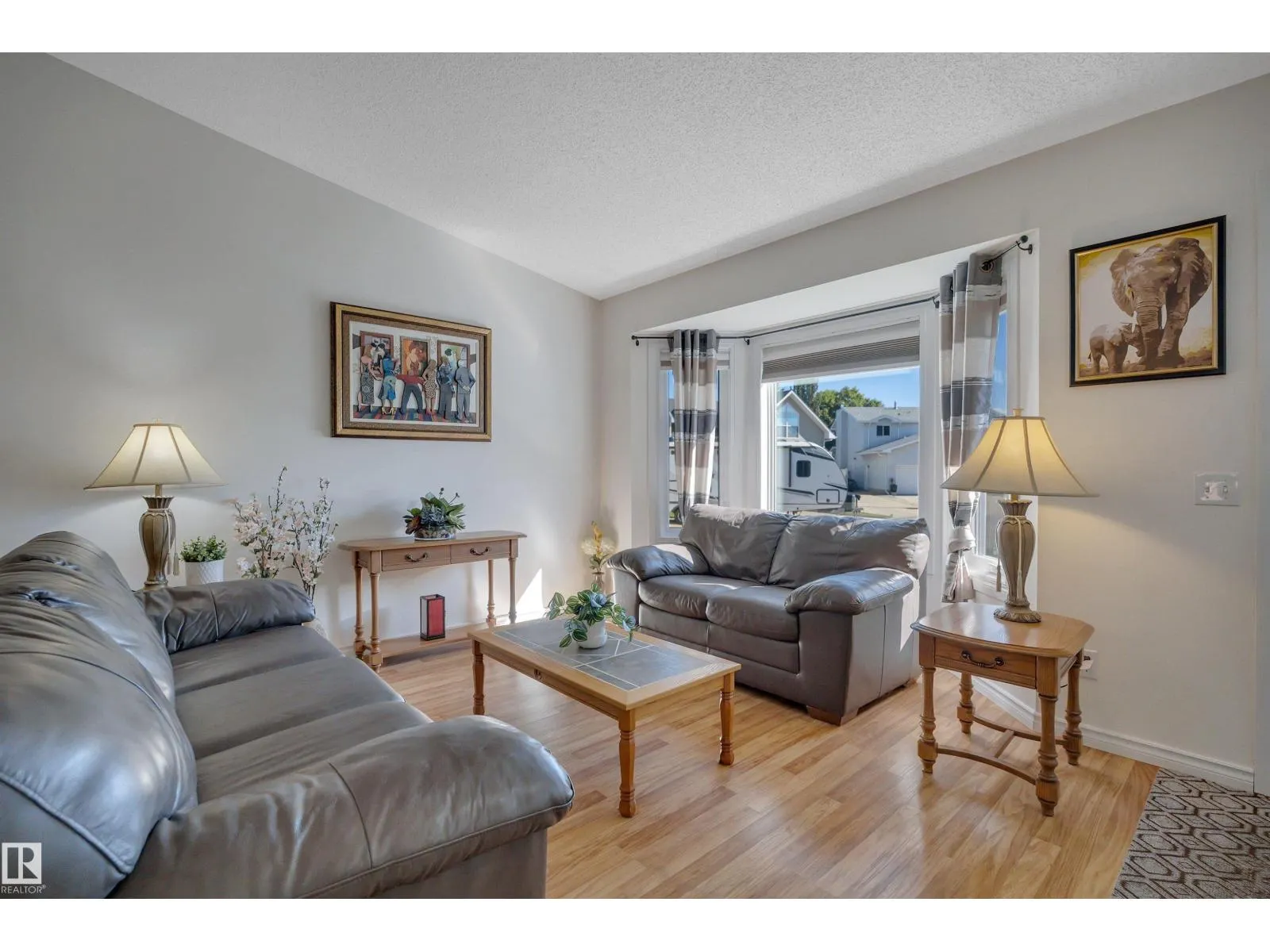 5735 152A AV NW