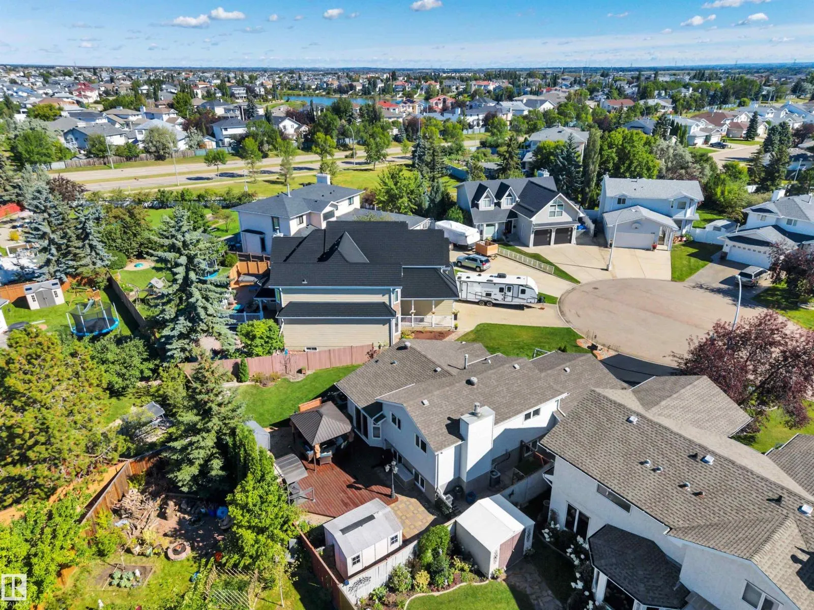 5735 152A AV NW