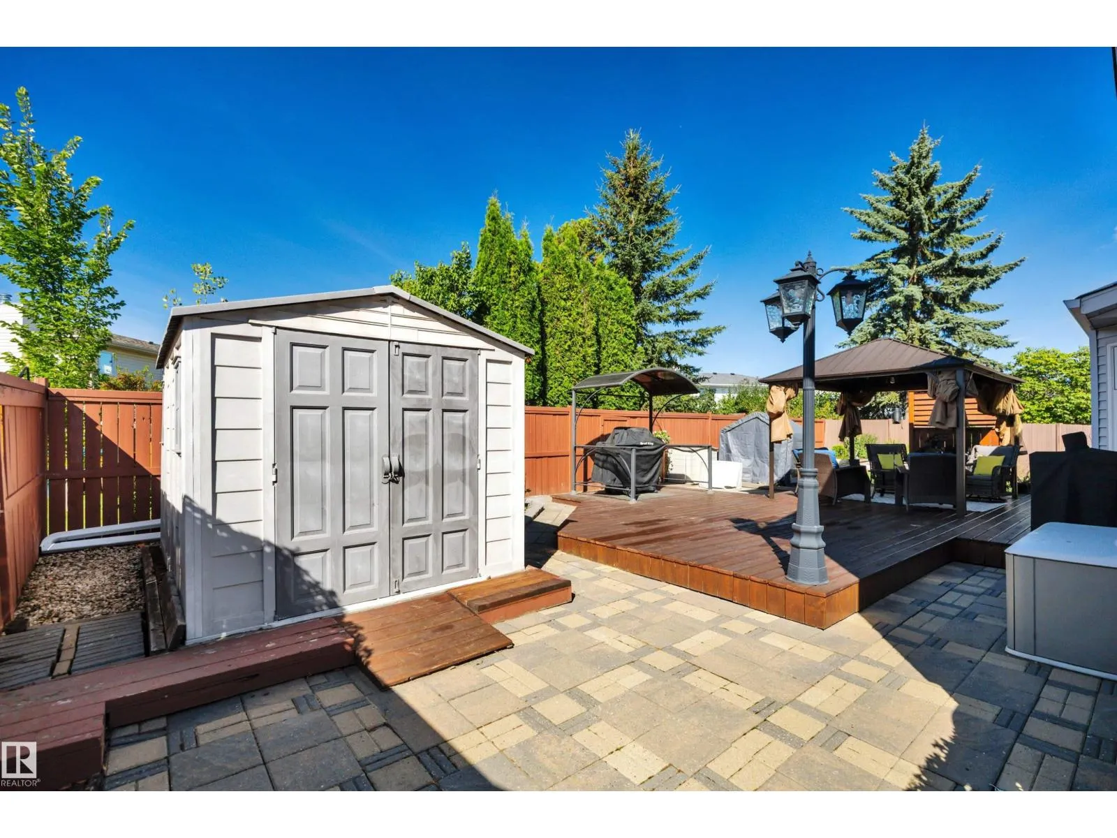 5735 152A AV NW