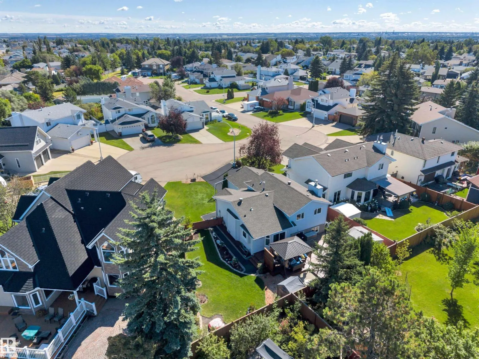 5735 152A AV NW