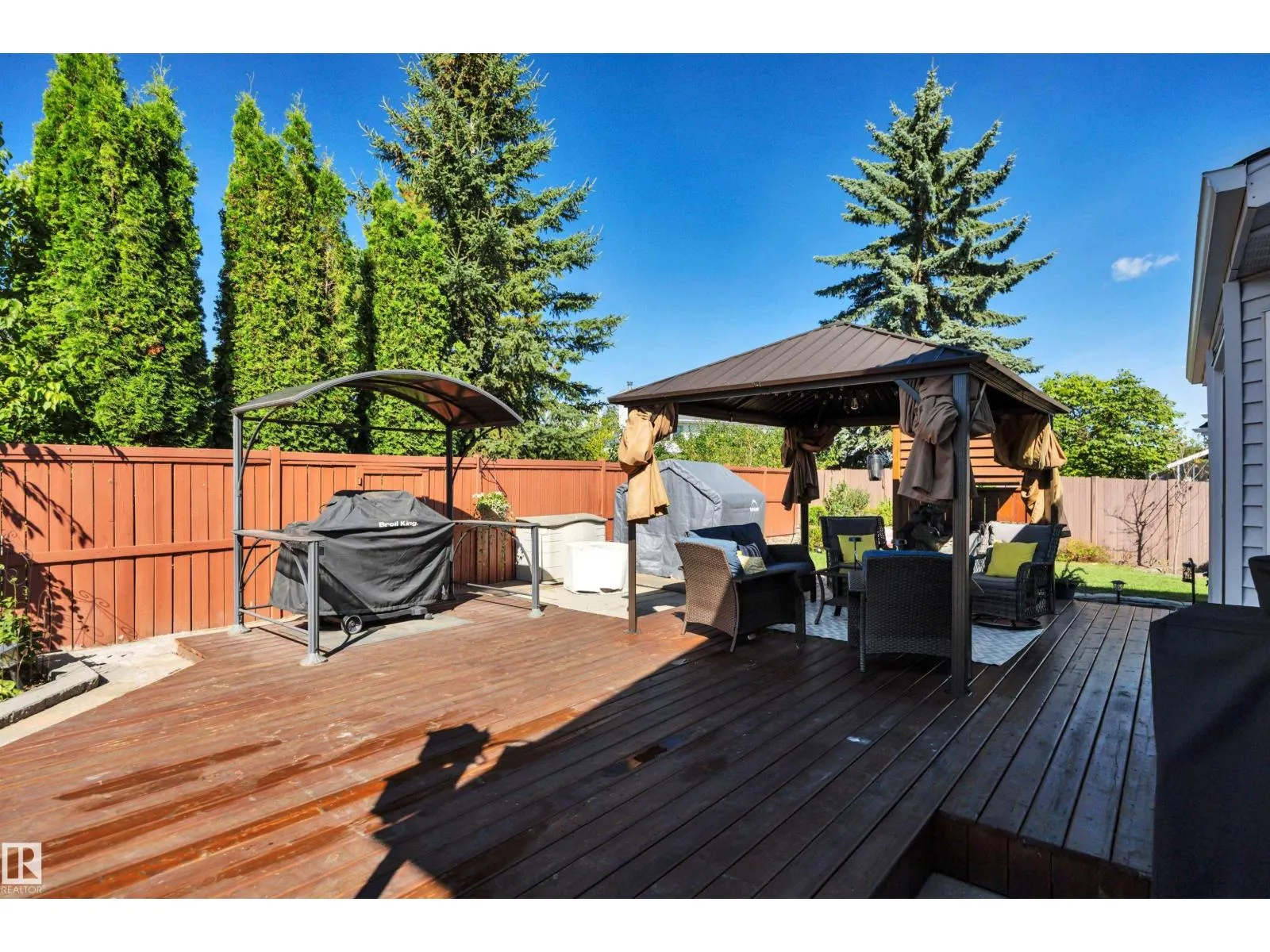 5735 152A AV NW
