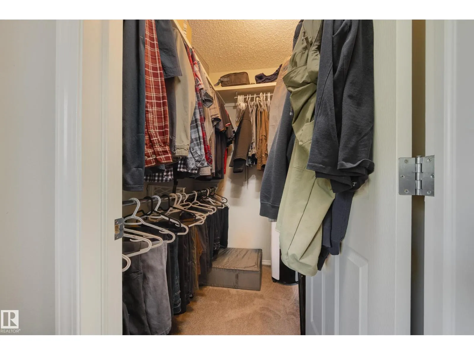 #11 115 CHESTERMERE DR