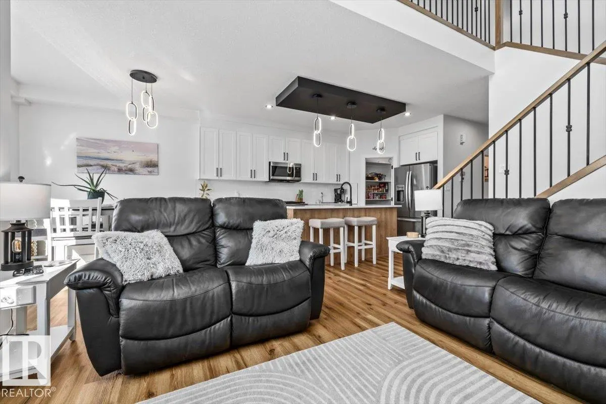 287 SAVOY CR