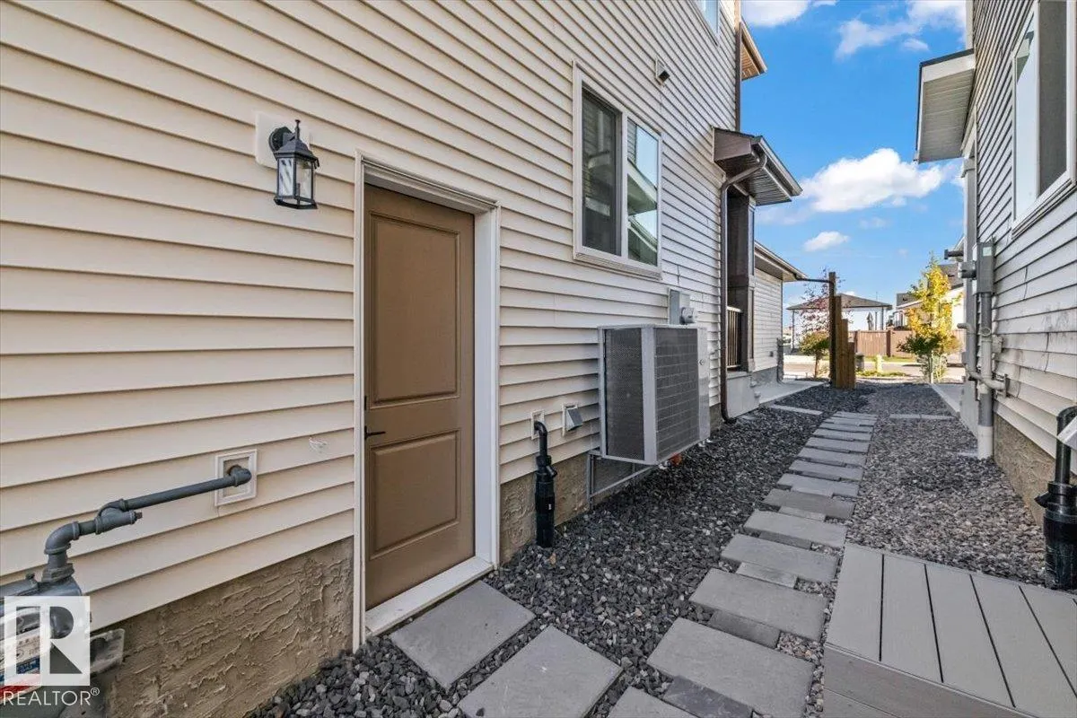 287 SAVOY CR