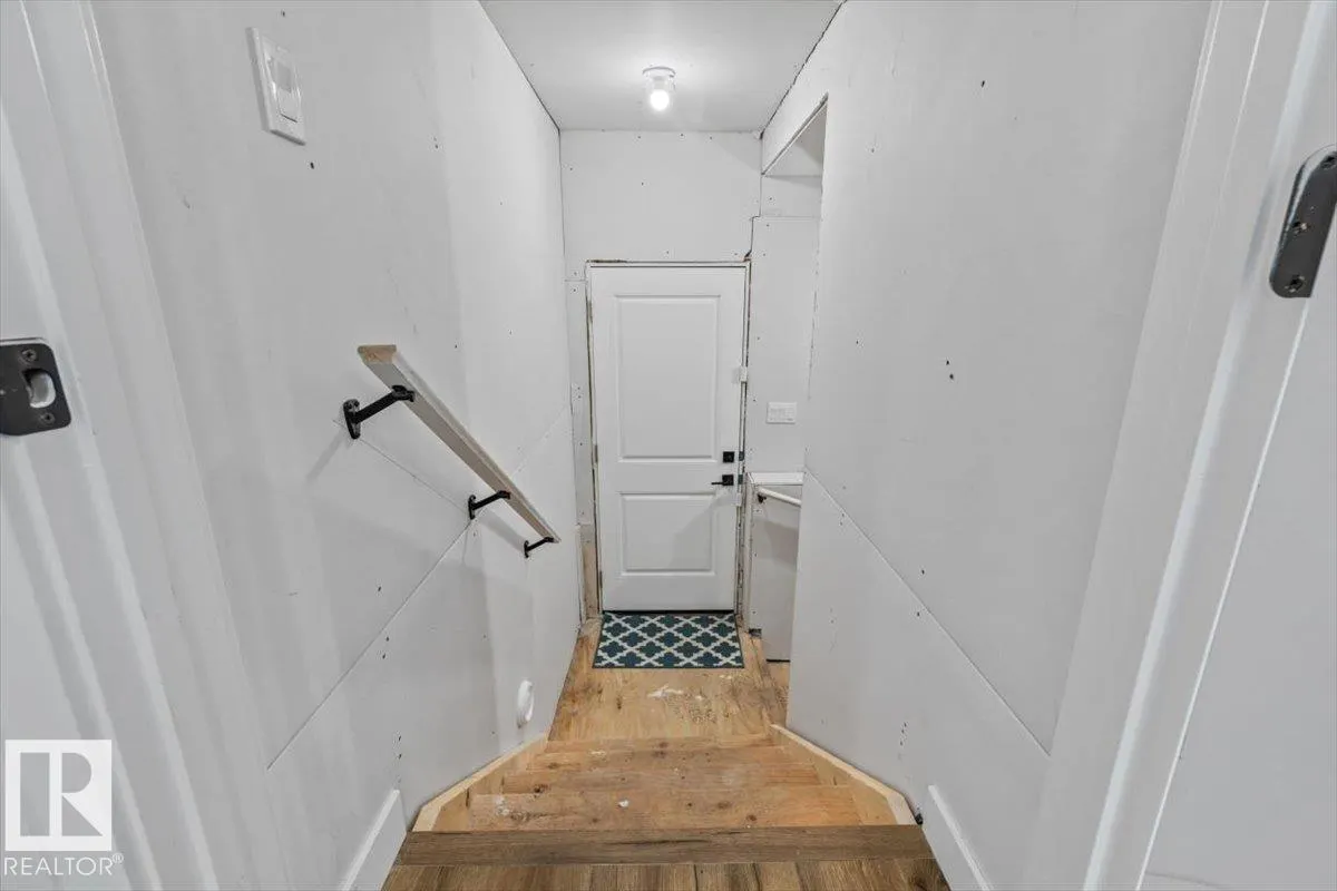 287 SAVOY CR
