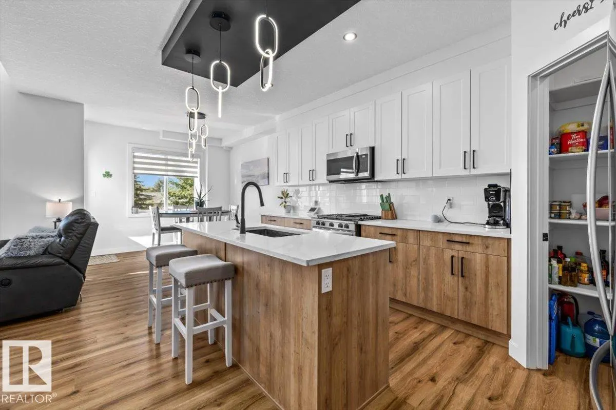 287 SAVOY CR
