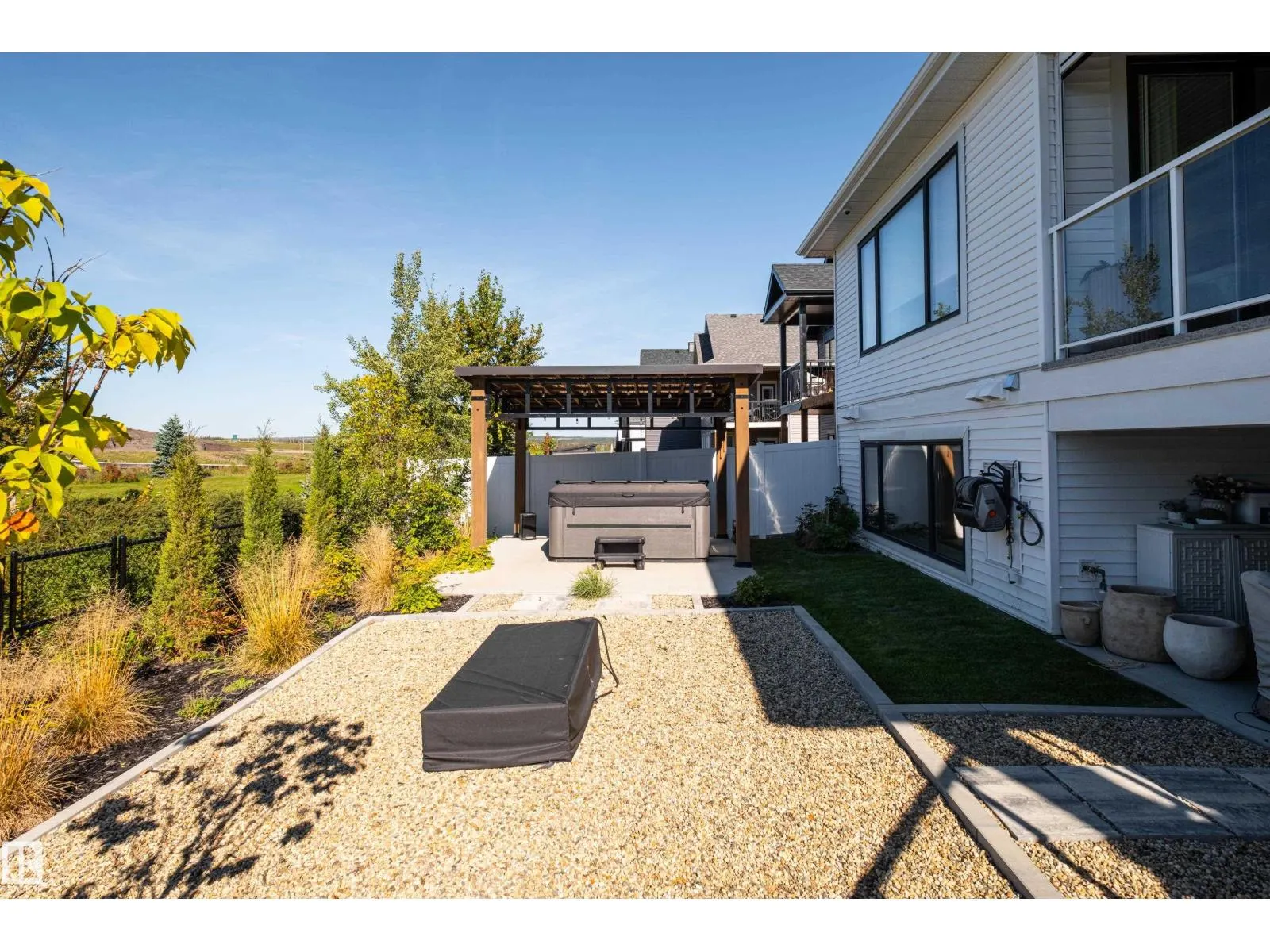211 DEER PARK BV