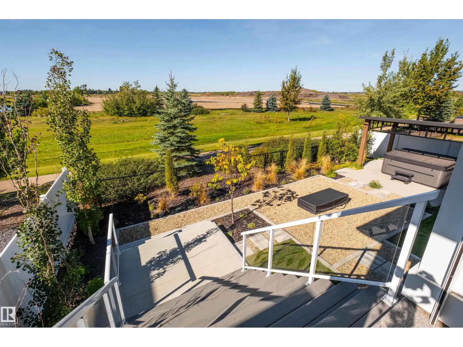 211 DEER PARK BV