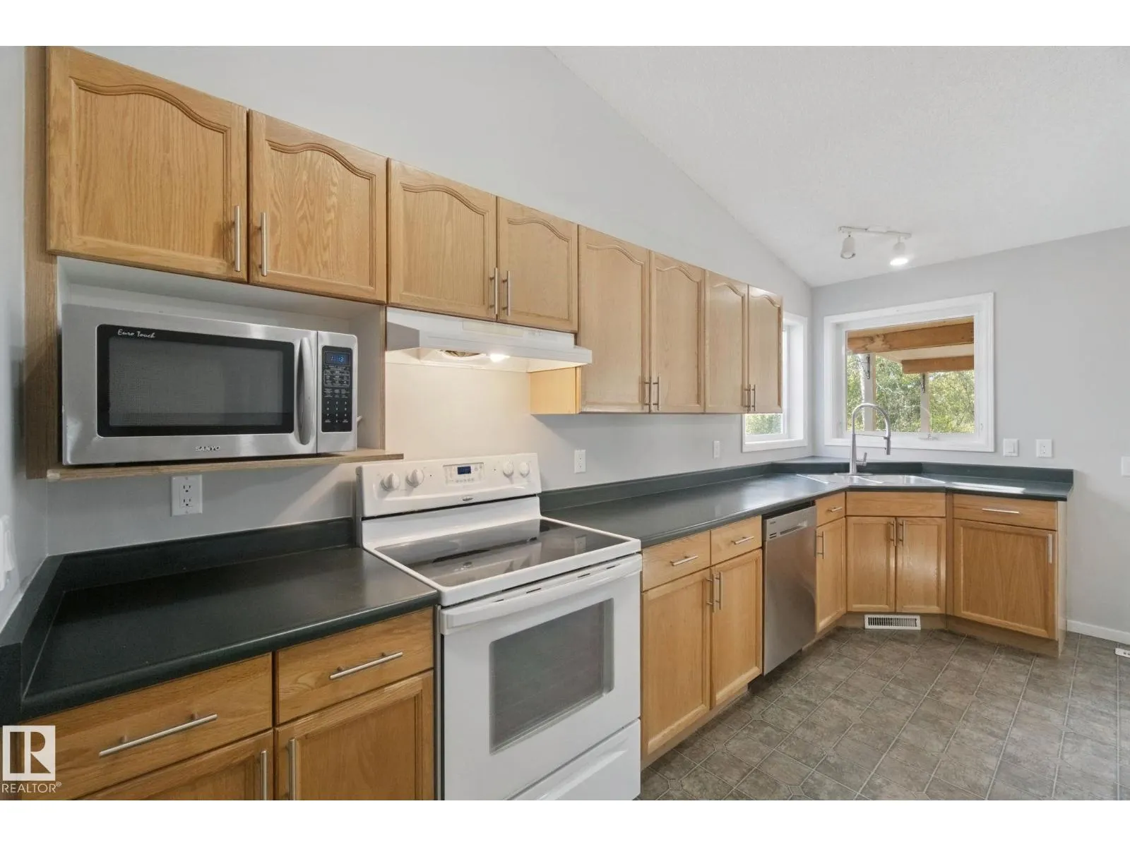 24 LA COSTA FAIRWAY CL