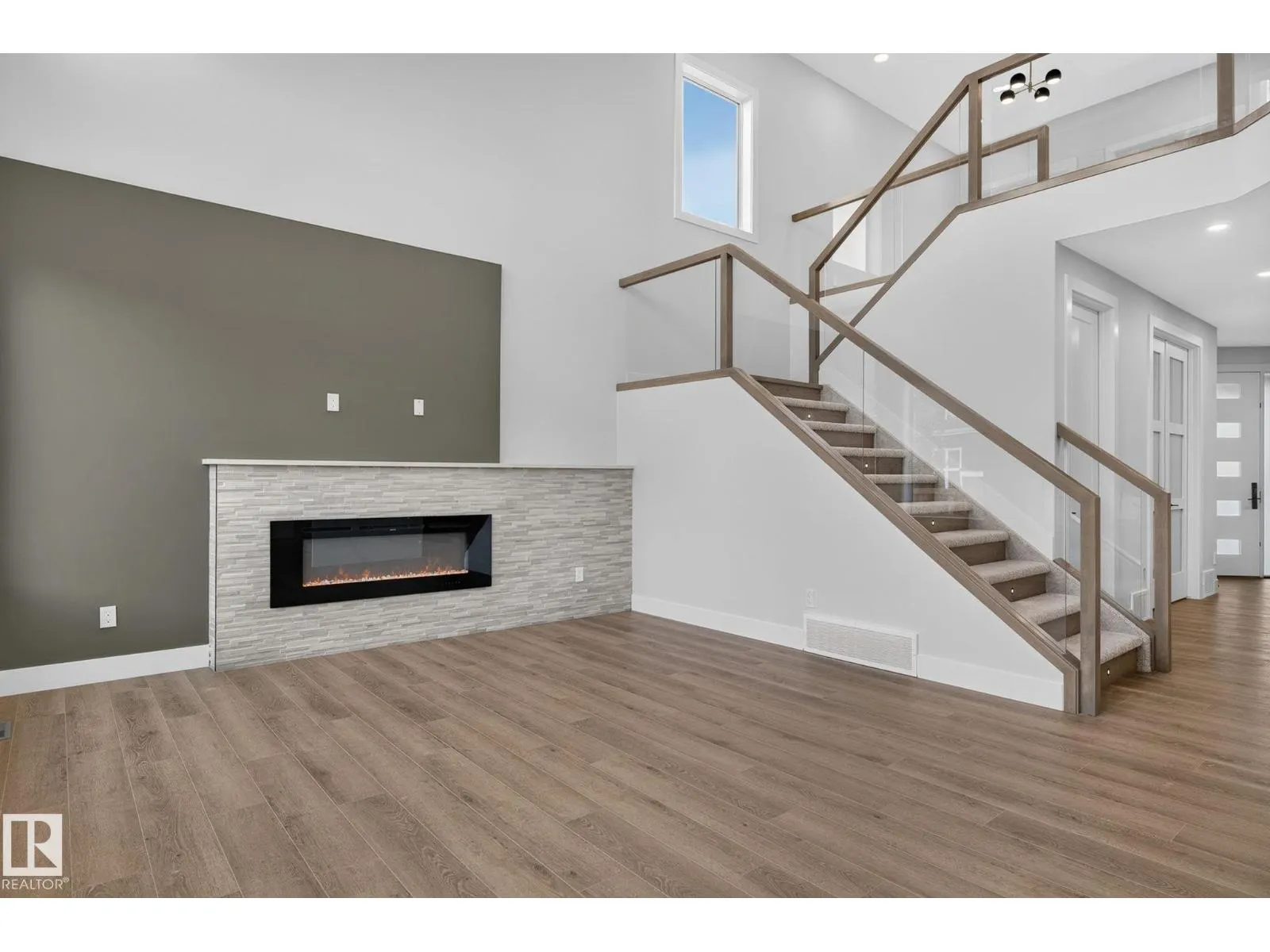 15 Hillwood TC