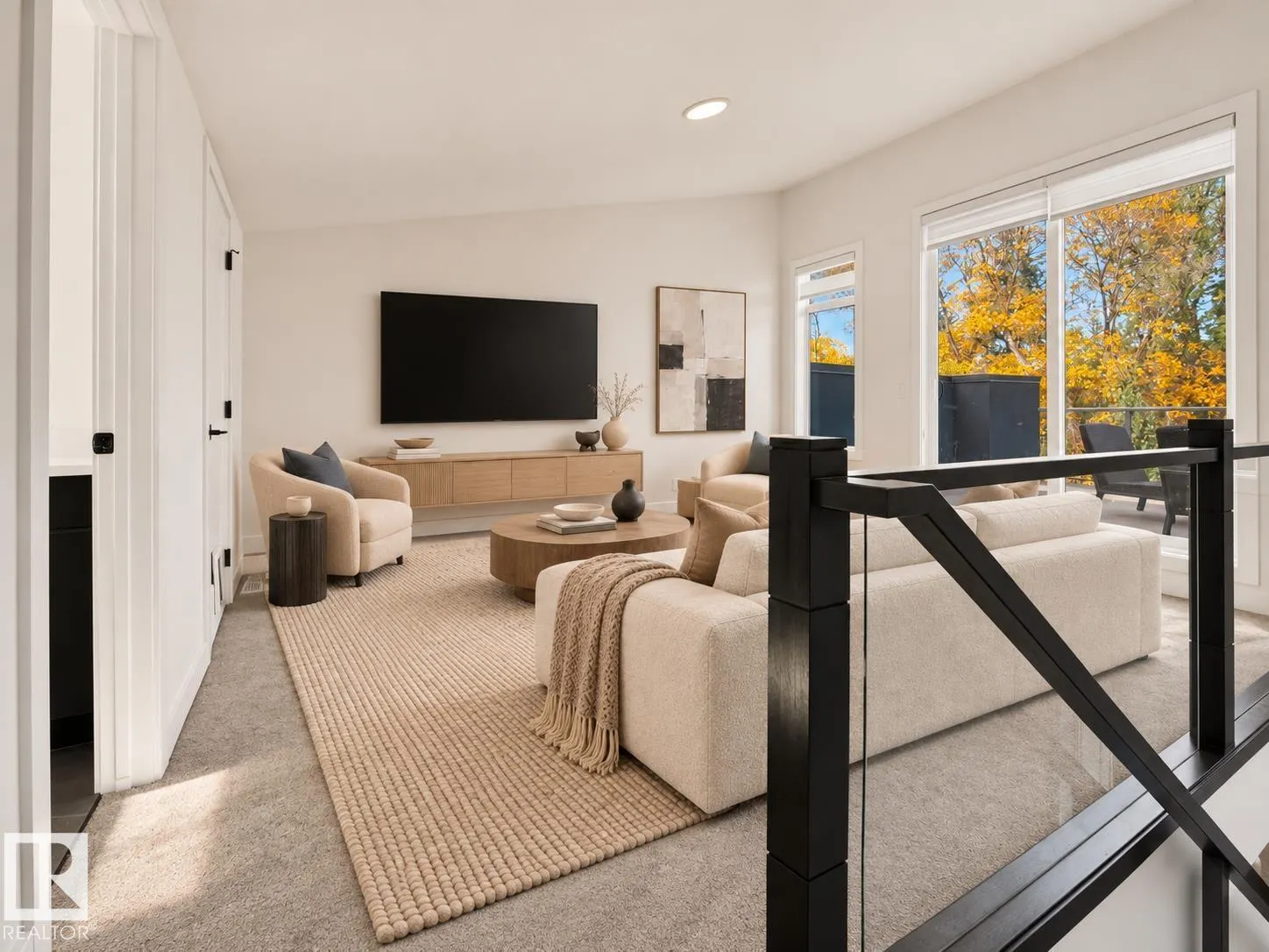 11207 75 AV NW