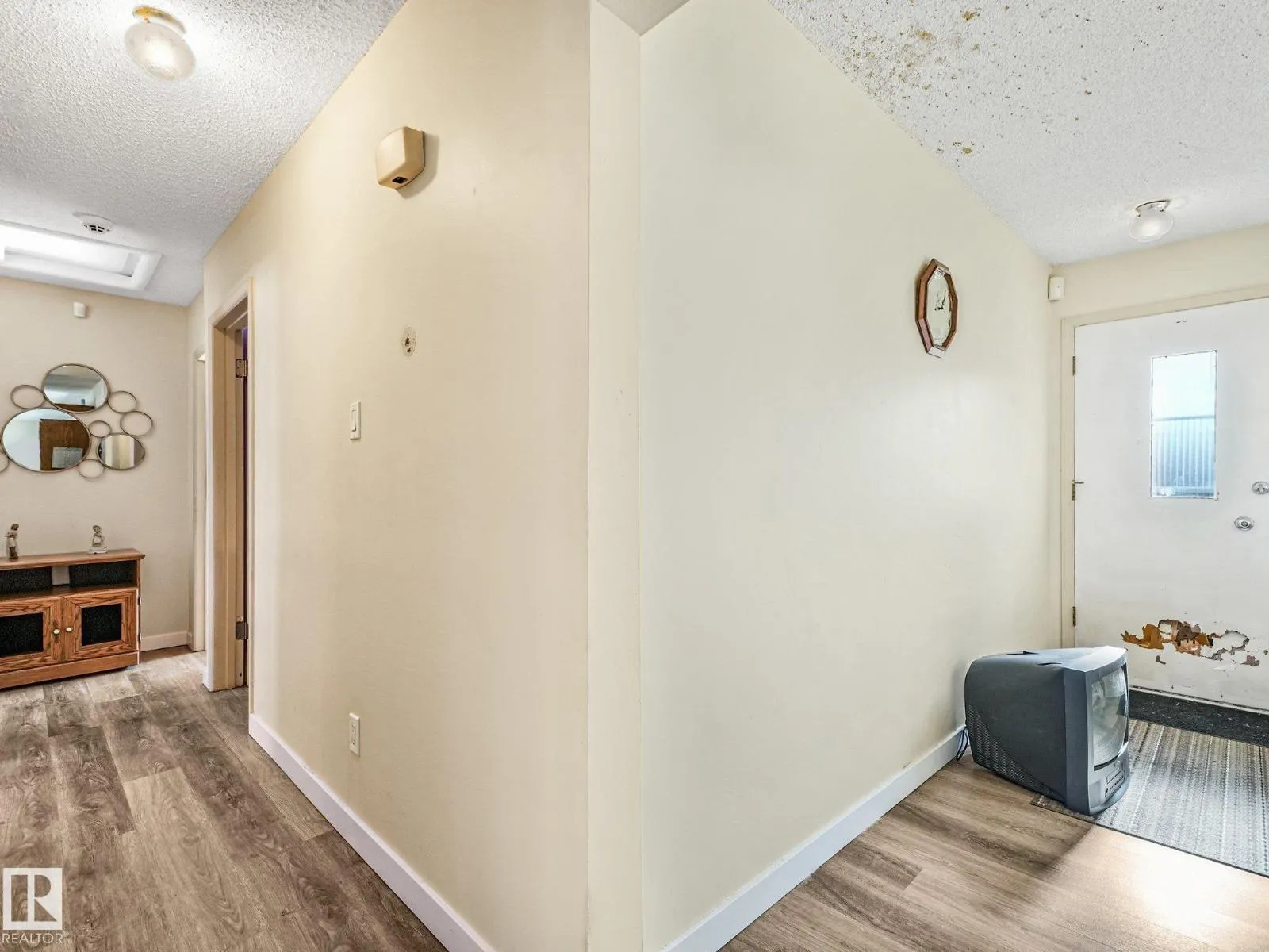 7520 130 AV NW