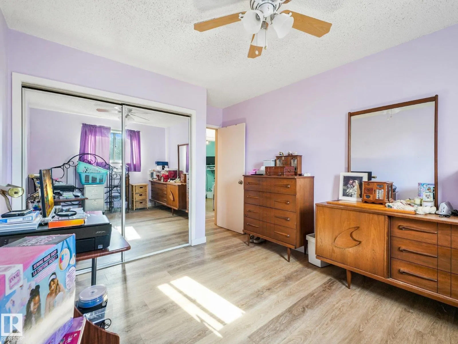 7520 130 AV NW