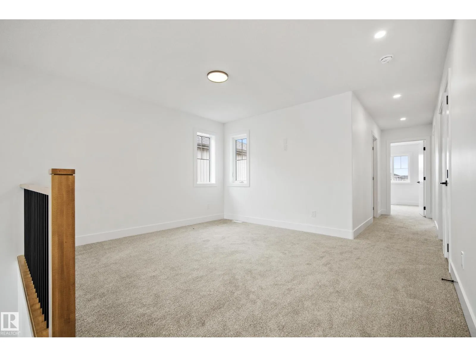 121 Caledon CR