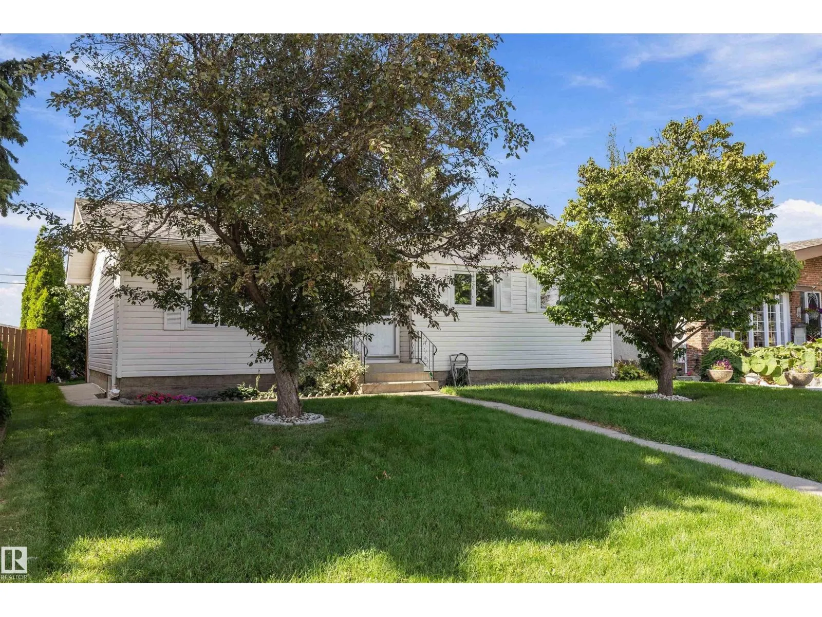 13304 73 ST NW