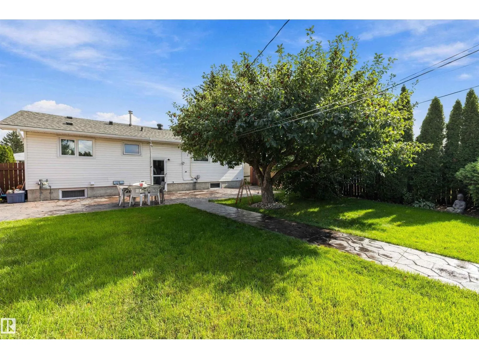 13304 73 ST NW