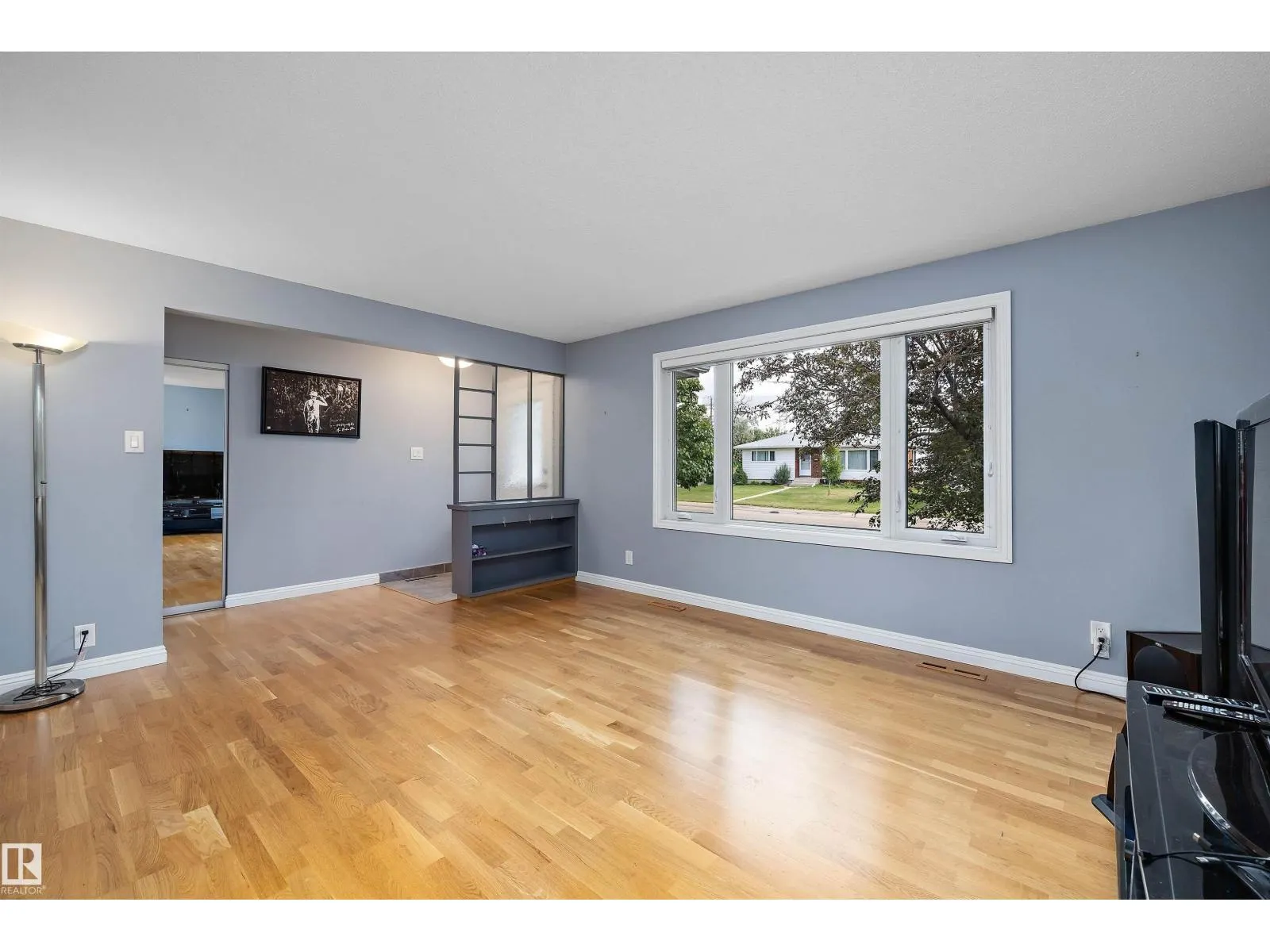 13304 73 ST NW