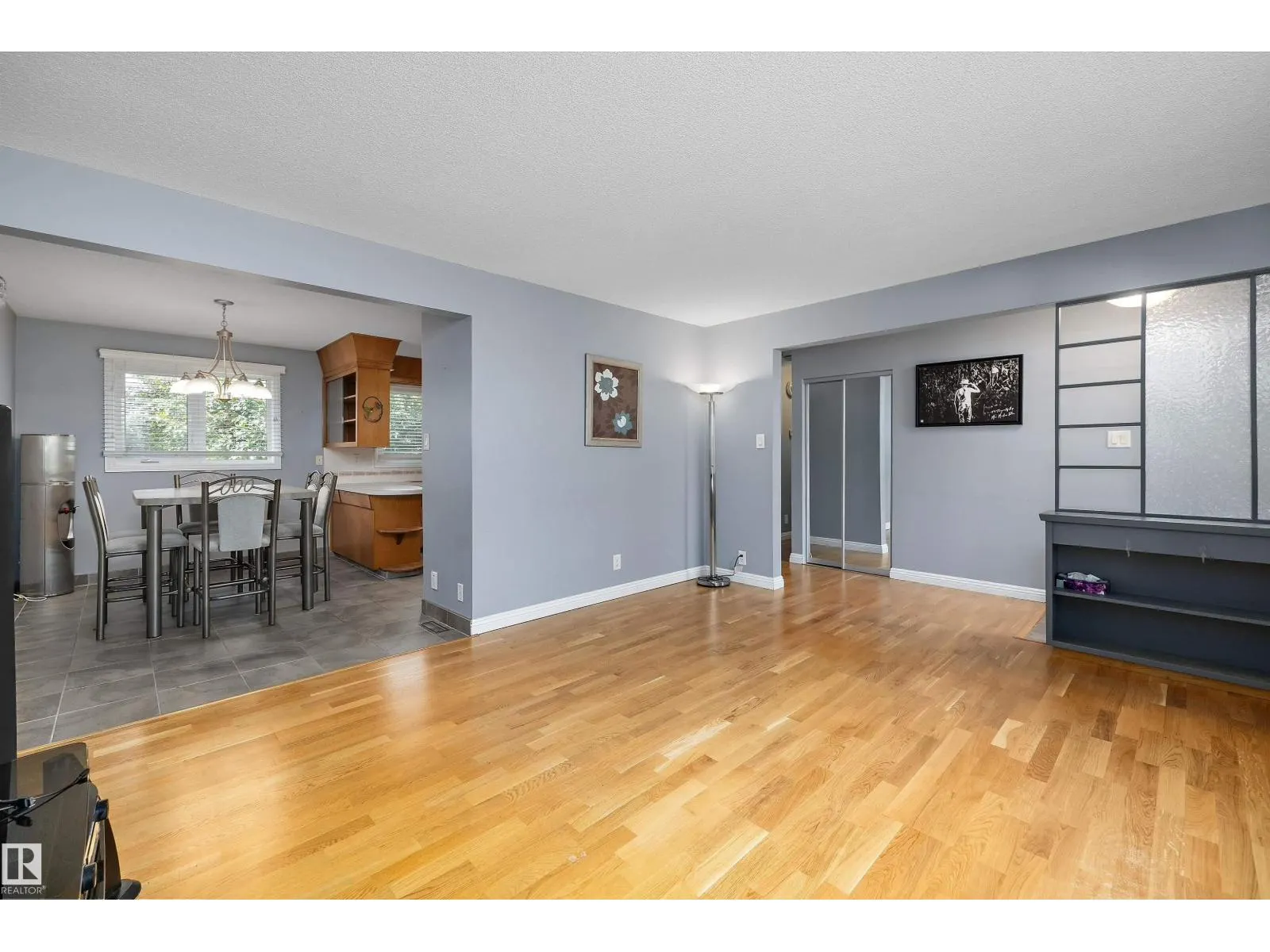 13304 73 ST NW