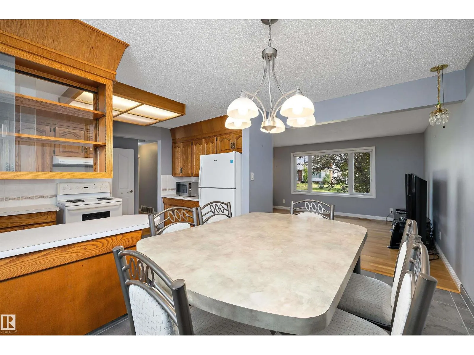 13304 73 ST NW