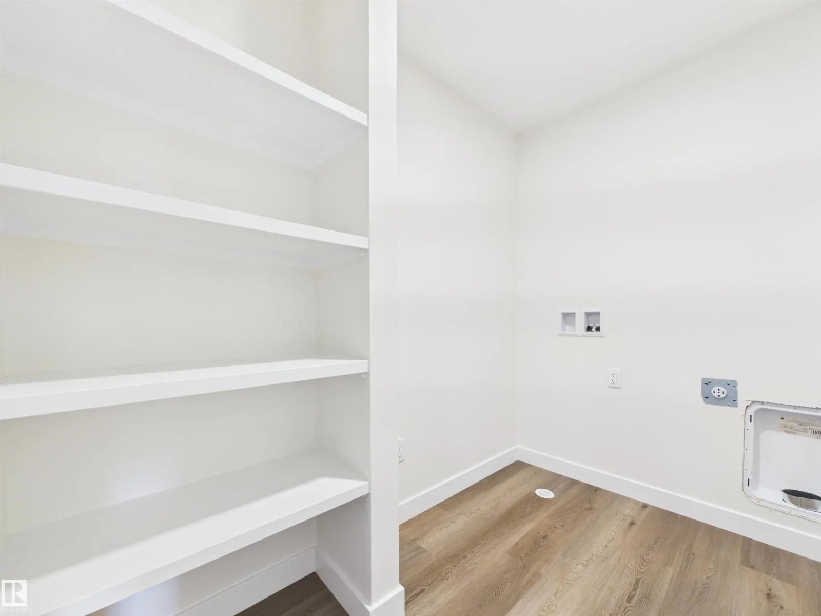 149 FICUS WY
