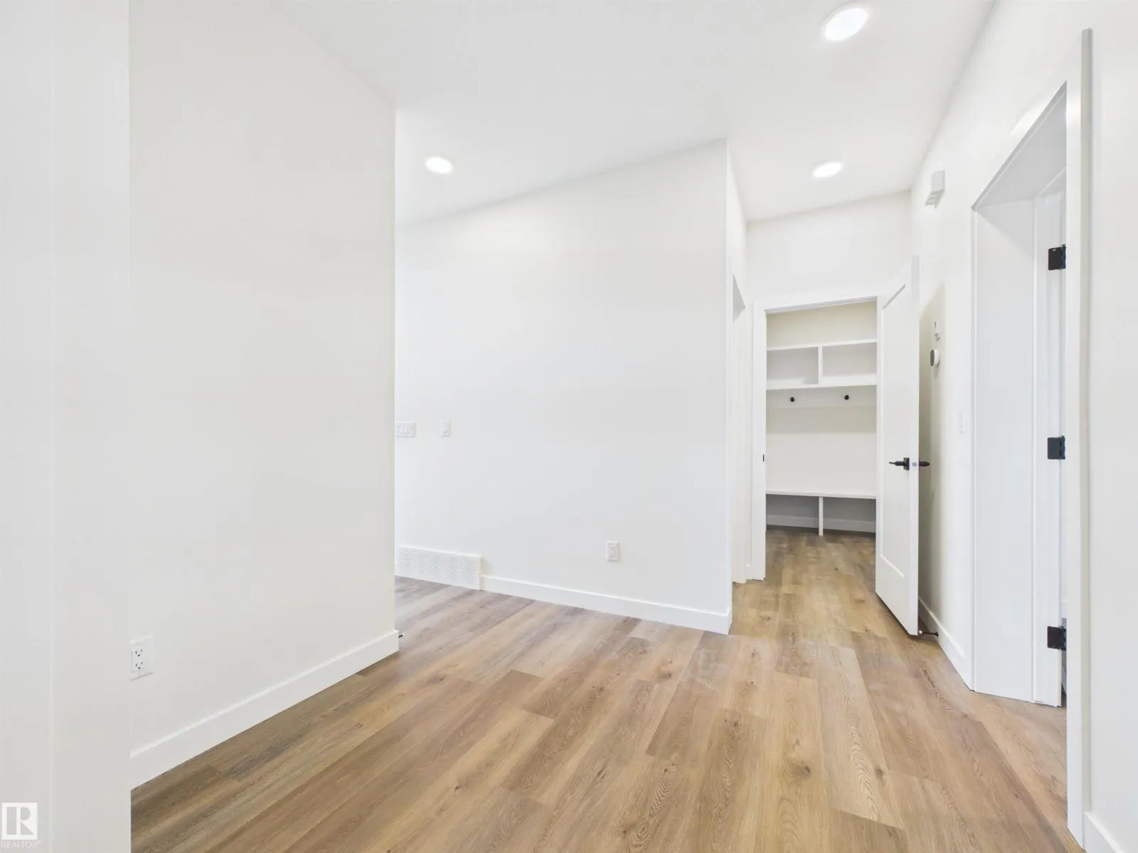 149 FICUS WY