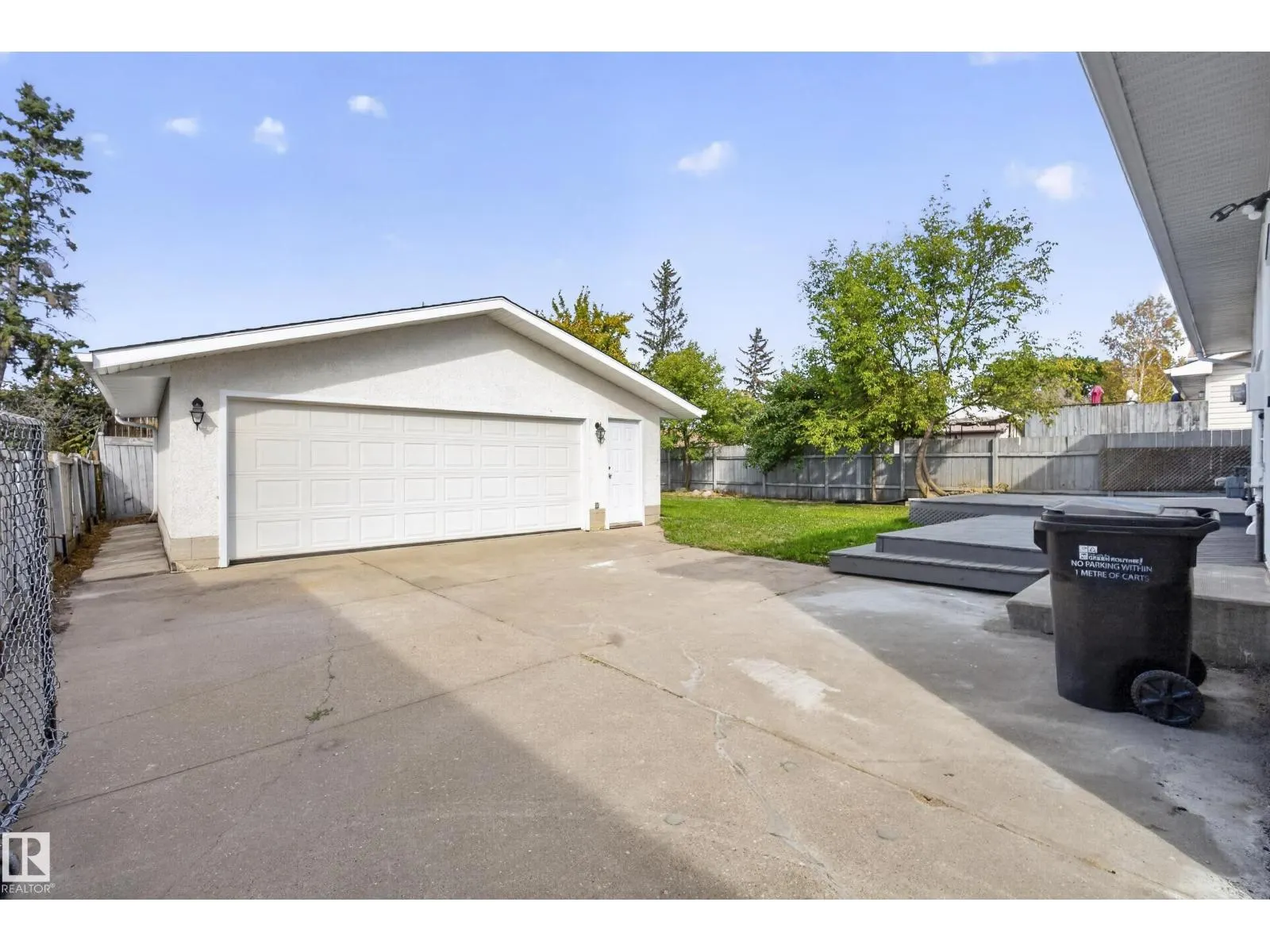 25 MILBURN CR