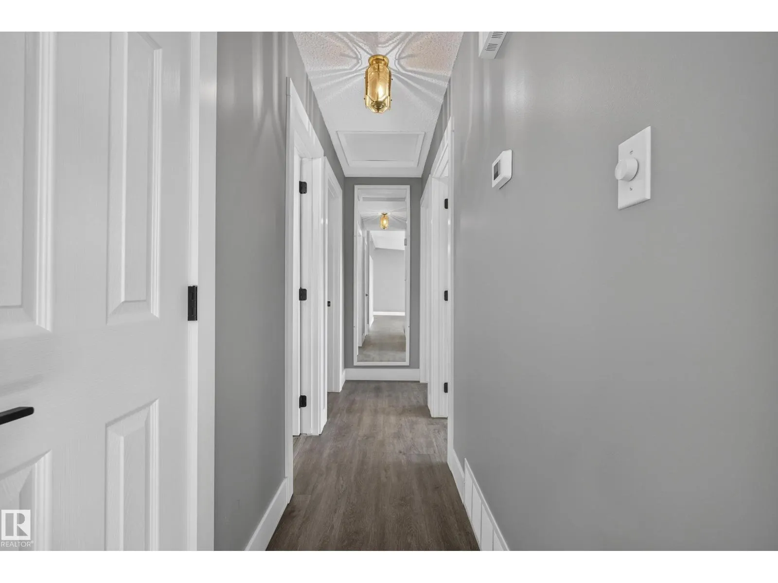 25 MILBURN CR