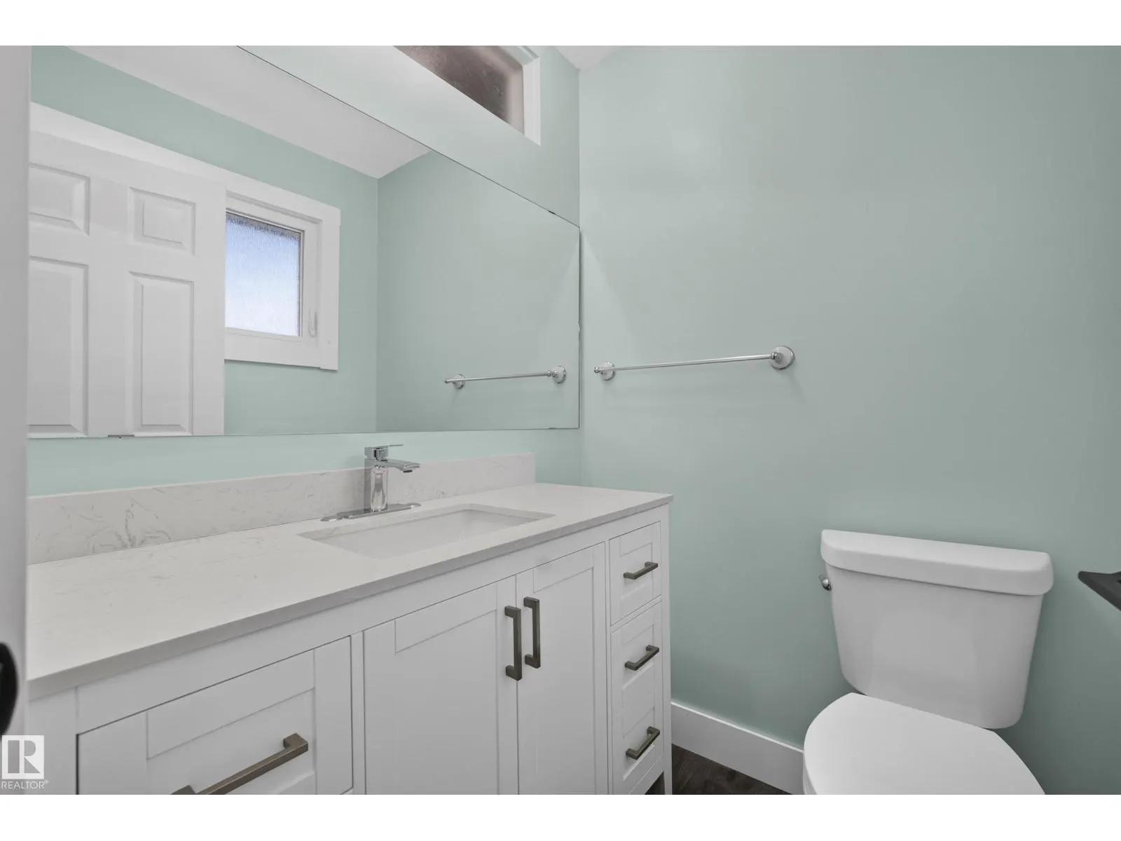 25 MILBURN CR