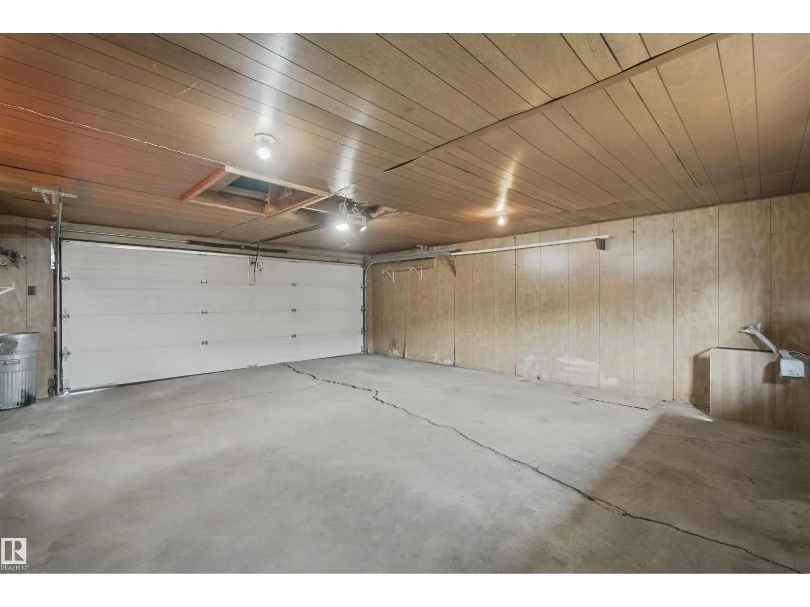 13212 73 ST NW
