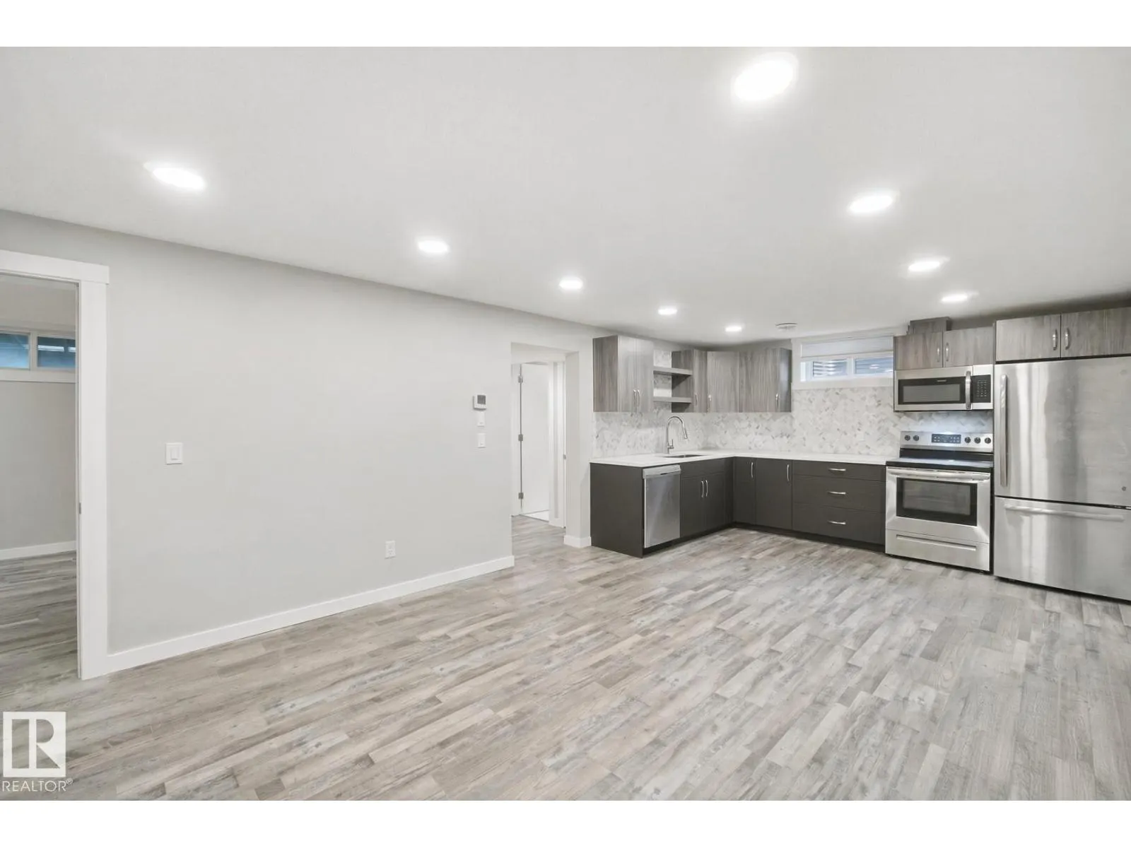 13212 73 ST NW