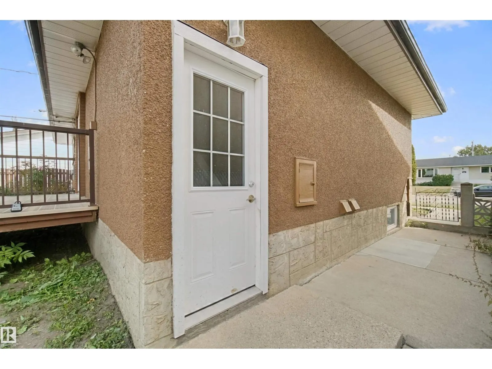 13212 73 ST NW