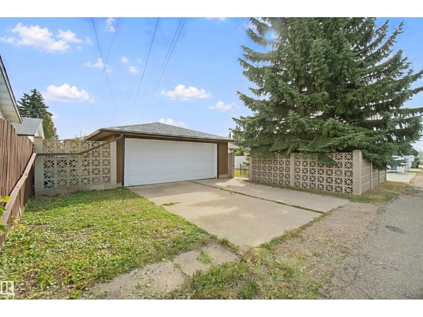 13212 73 ST NW