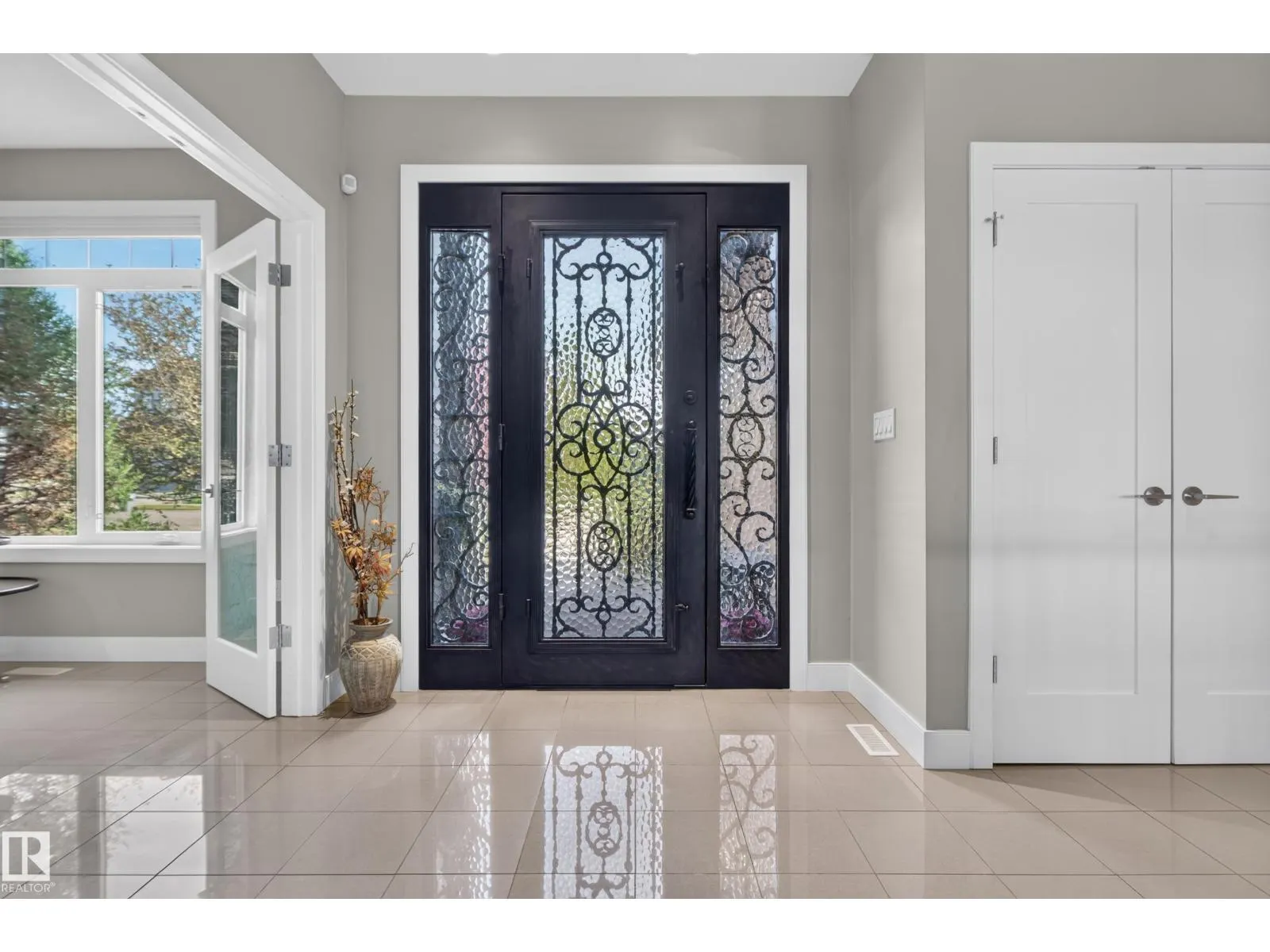 4204 TRIOMPHE PT