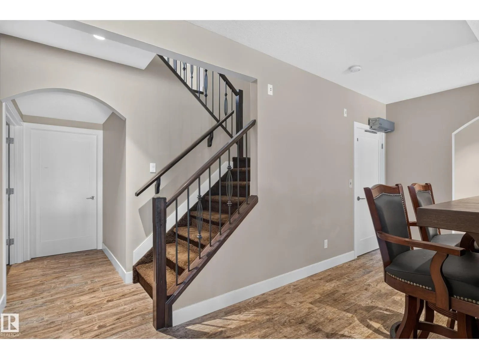 4204 TRIOMPHE PT