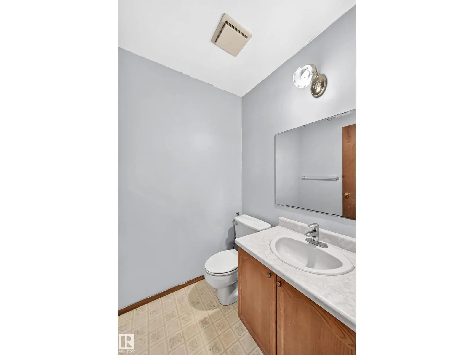 12424 46 ST NW NW