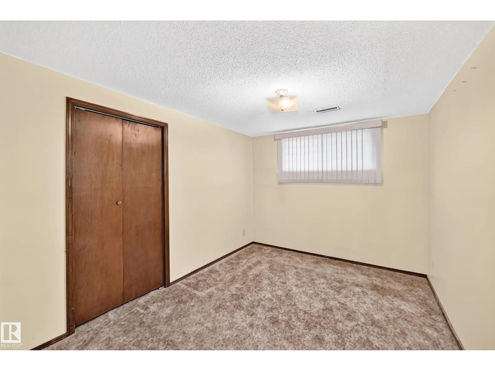 12424 46 ST NW NW